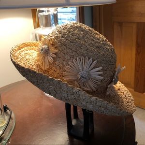 EUC J Crew Raffia Sun Hat